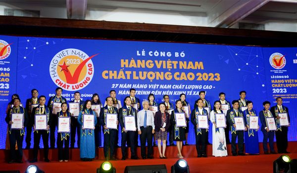 SẮC NGỌC KHANG TỰ HÀO HƠN 10 NĂM ĐẠT DANH HIỆU HÀNG VIỆT NAM CHẤT LƯỢNG CAO